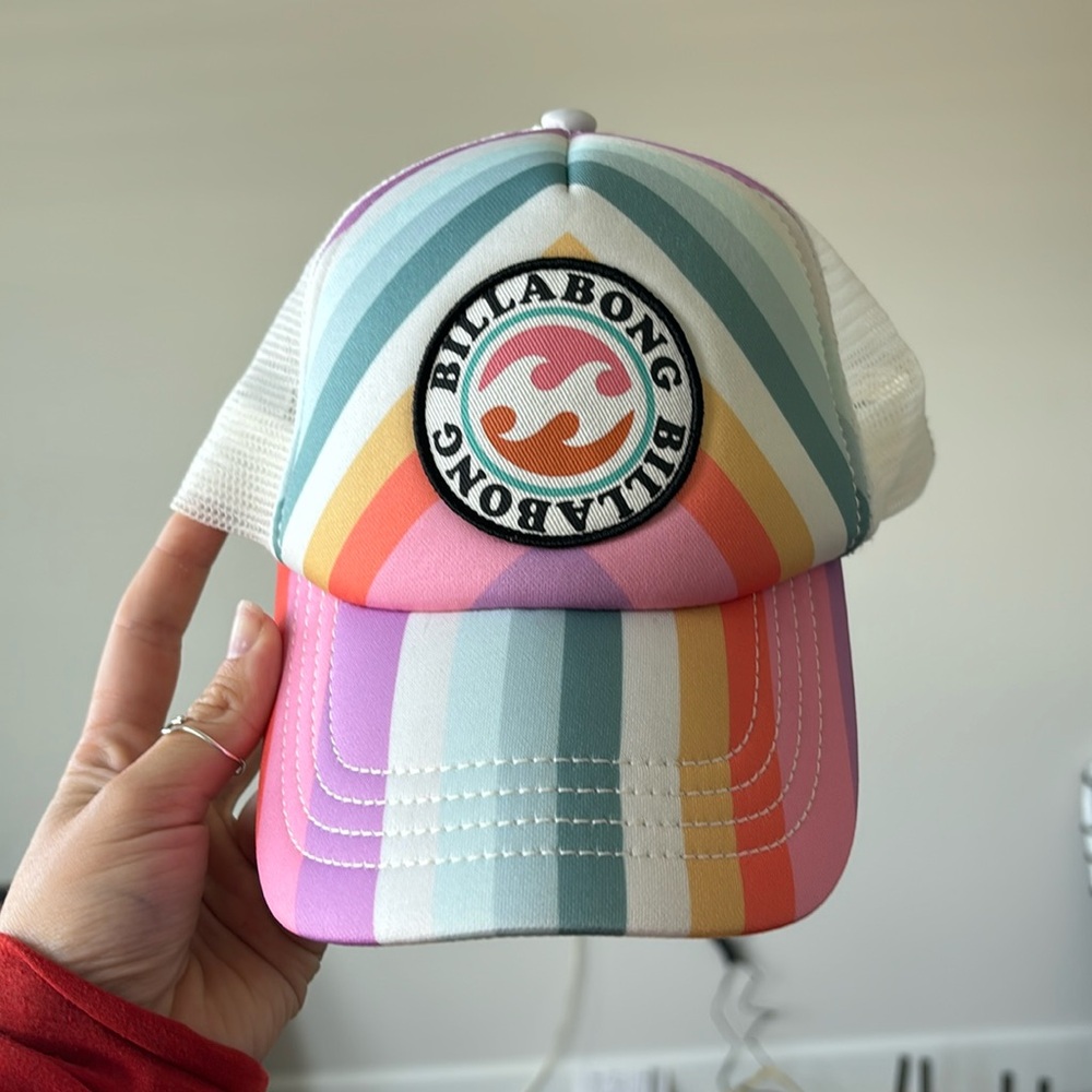 Billabong trucker hat
